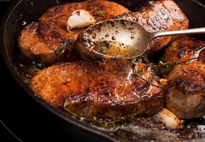 Garlic Butter Juicy Pork Chops Recipe