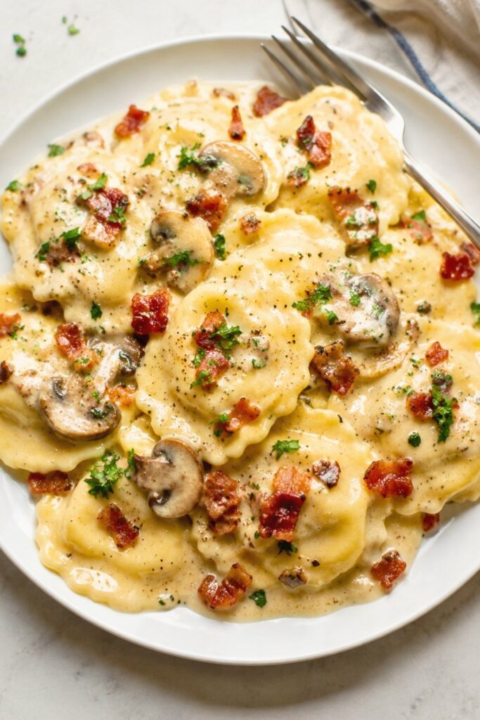 Creamy Ravioli with Mushroom Sauce