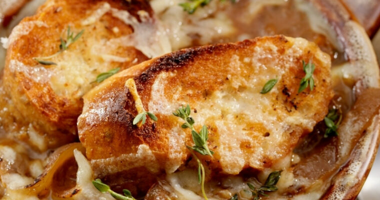 Healthy French Onion Soup for Cold Weather