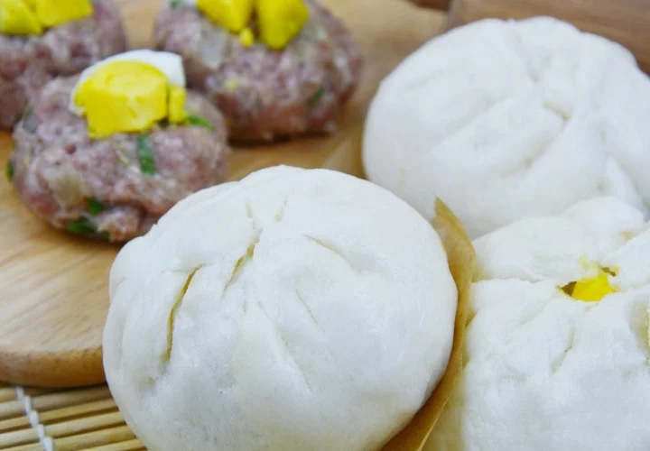 Authentic Banh Bao Recipe (Vietnamese Steamed Pork Buns)