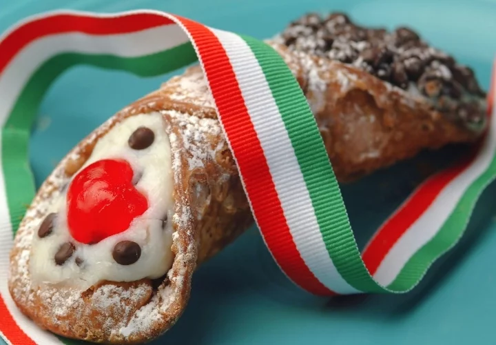 Famous Sicilian Cannoli Authentic Recipe