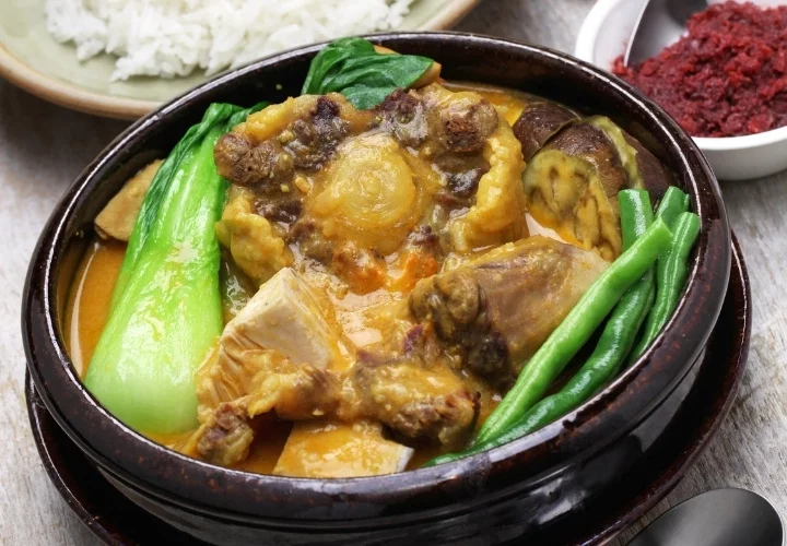 Ultimate Kare-Kare Recipe (Filipino Oxtail Stew)
