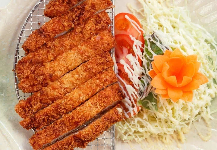 Authentic Japanese Chicken Katsu Recipe (With Tonkatsu Sauce)