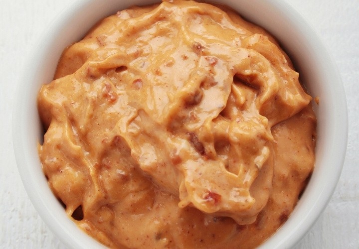 The Best Creamy & Spicy Chipotle Sauce Recipe