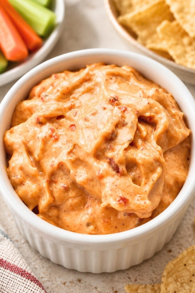 The Best Creamy & Spicy Chipotle Sauce Recipe