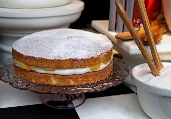 Italian sponge cake (Pan di Spagna) - Ruoka on valmis