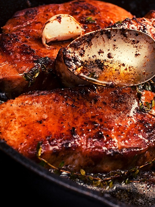 Garlic Butter Juicy Pork Chops Recipe