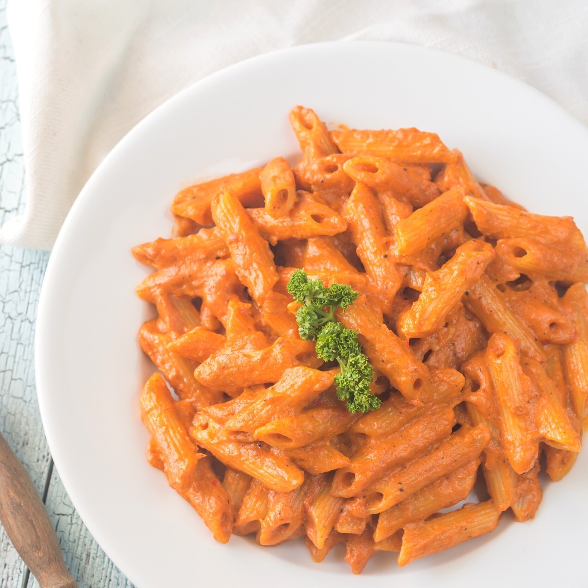 discover-the-enchanting-flavors-of-spicy-vodka-pasta-the-chupitos