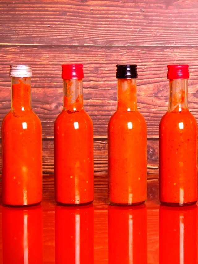 Easy Louisiana Style Hot Pepper Sauce Recipe