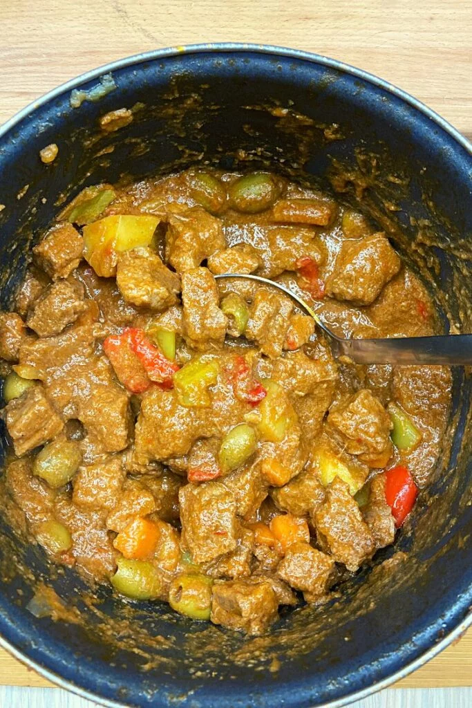 Authentic Filipino Beef Caldereta Recipe - Cooking Frog