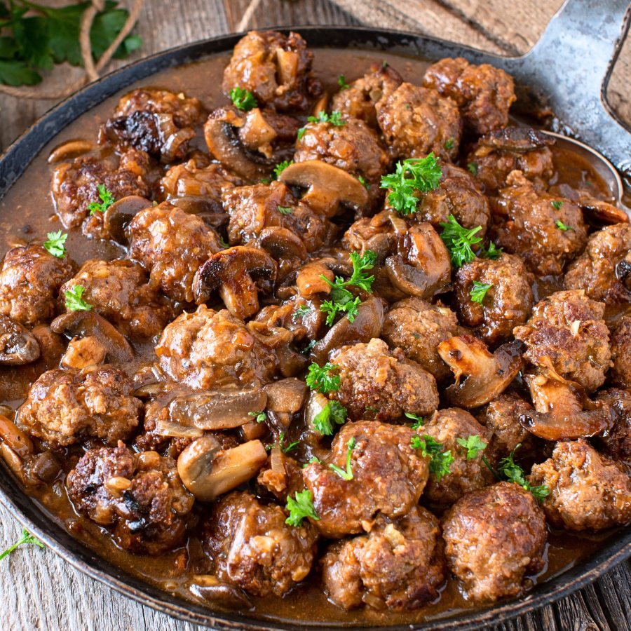 One-Pan Meatballs in Mushroom Gravy