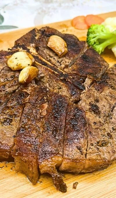 Perfectly Seared T-Bone Steak Recipe (A Steakhouse-Quality Dish at Home)