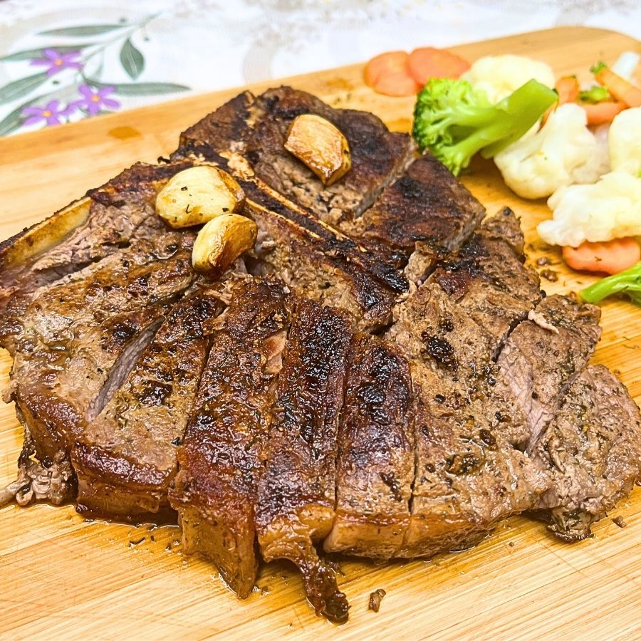 Perfectly Seared T-Bone Steak Recipe (A Steakhouse-Quality Dish at Home)