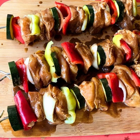 Grilled Chicken Kabobs with Balsamic Marinade 4