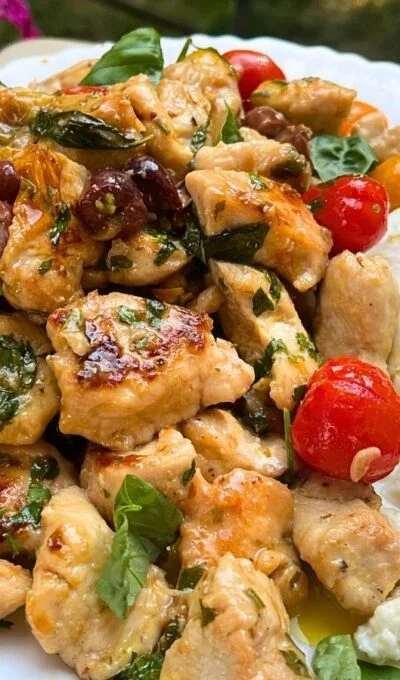 One-Pan Mediterranean Chicken with Tomatoes, Gremolata & Burrata