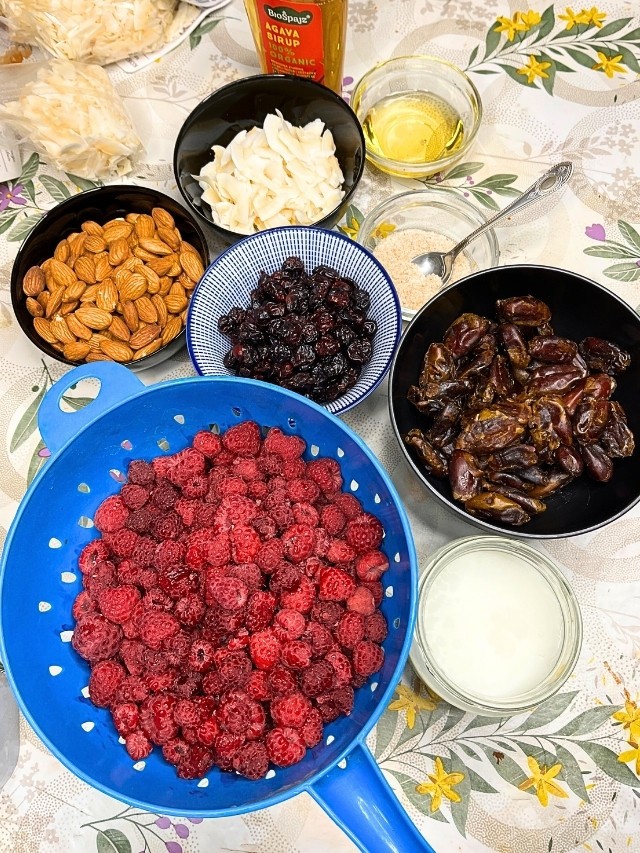 Raw Raspberry Coconut Cake Ingredients