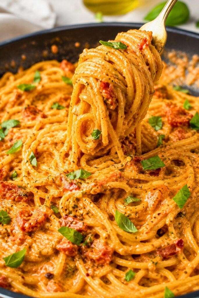 Roasted Tomato Garlic Butter Pasta