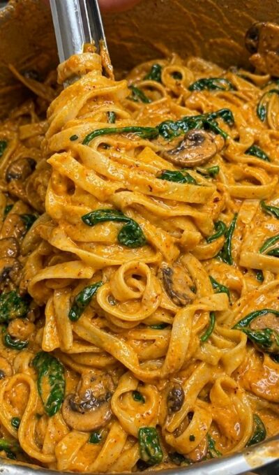 Creamy One-Pot Mushroom Pasta