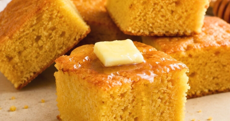 Moist Cornbread Recipe with Buttermilk and Honey