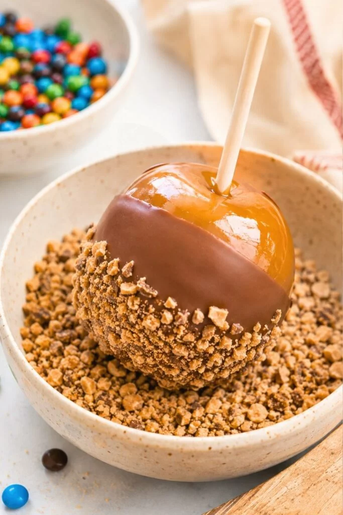 Caramel Apples Recipe That Actually Sticks
