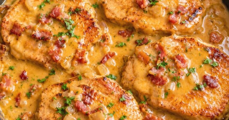 Tender Smothered Pork Chops Recipe in One Skillet